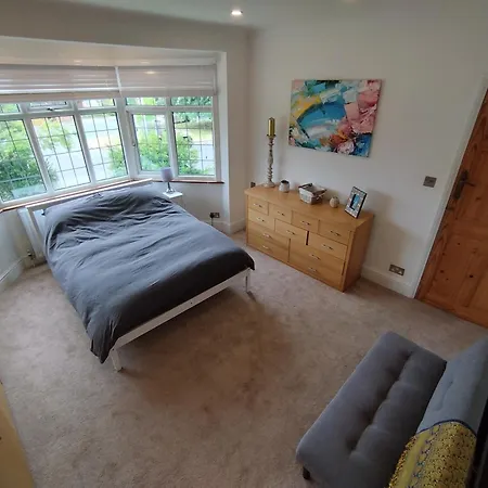 Vc - Cottage In The City